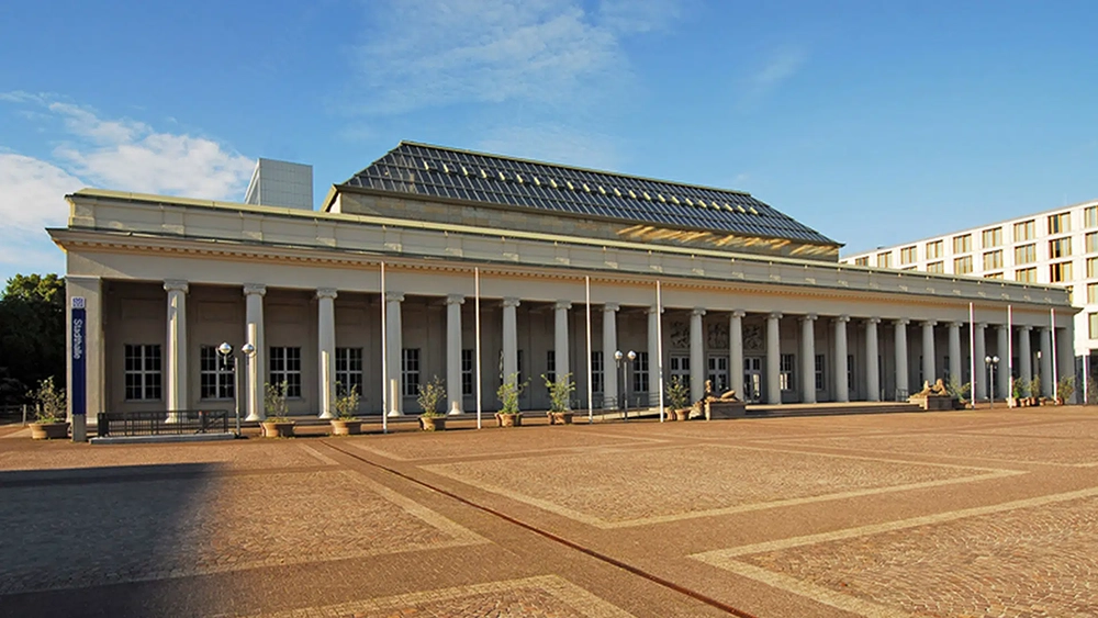 Modernisierung der Bühnentechnik in der Stadthalle Karlsruhe
